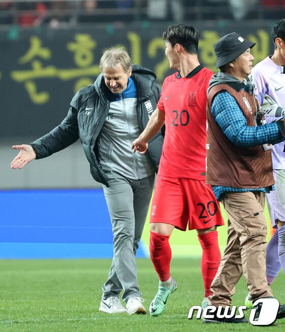 클린스만 감독 '오현규, 이렇게 넣었어야지'