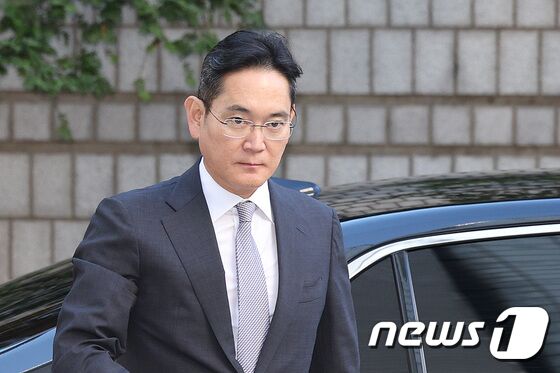 이재용 회장 '결심 공판 출석'