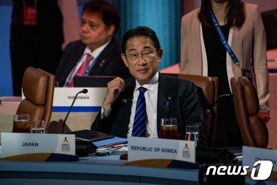 [포토] APEC 비공식 대화 참석한 기시다 日 총리