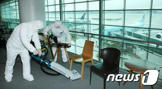 빈대 방역 진행되는 인천공항