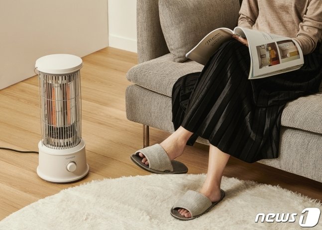 본문 이미지 - 쿠쿠홈시스 2023년형 카본히터 이미지&#40;쿠쿠홈시스 제공&#41; 