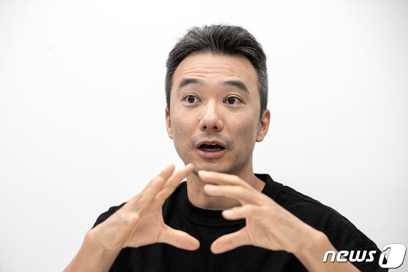 본문 이미지 - 스택스의 디파이 프로젝트 '알렉스'의 안 찬 CTO가 지난 16일 오후 서울 강남구 디스프레드 사무실에서 뉴스1과 인터뷰하고 있다. 2023.11.17/뉴스1 ⓒ News1 이승배 기자