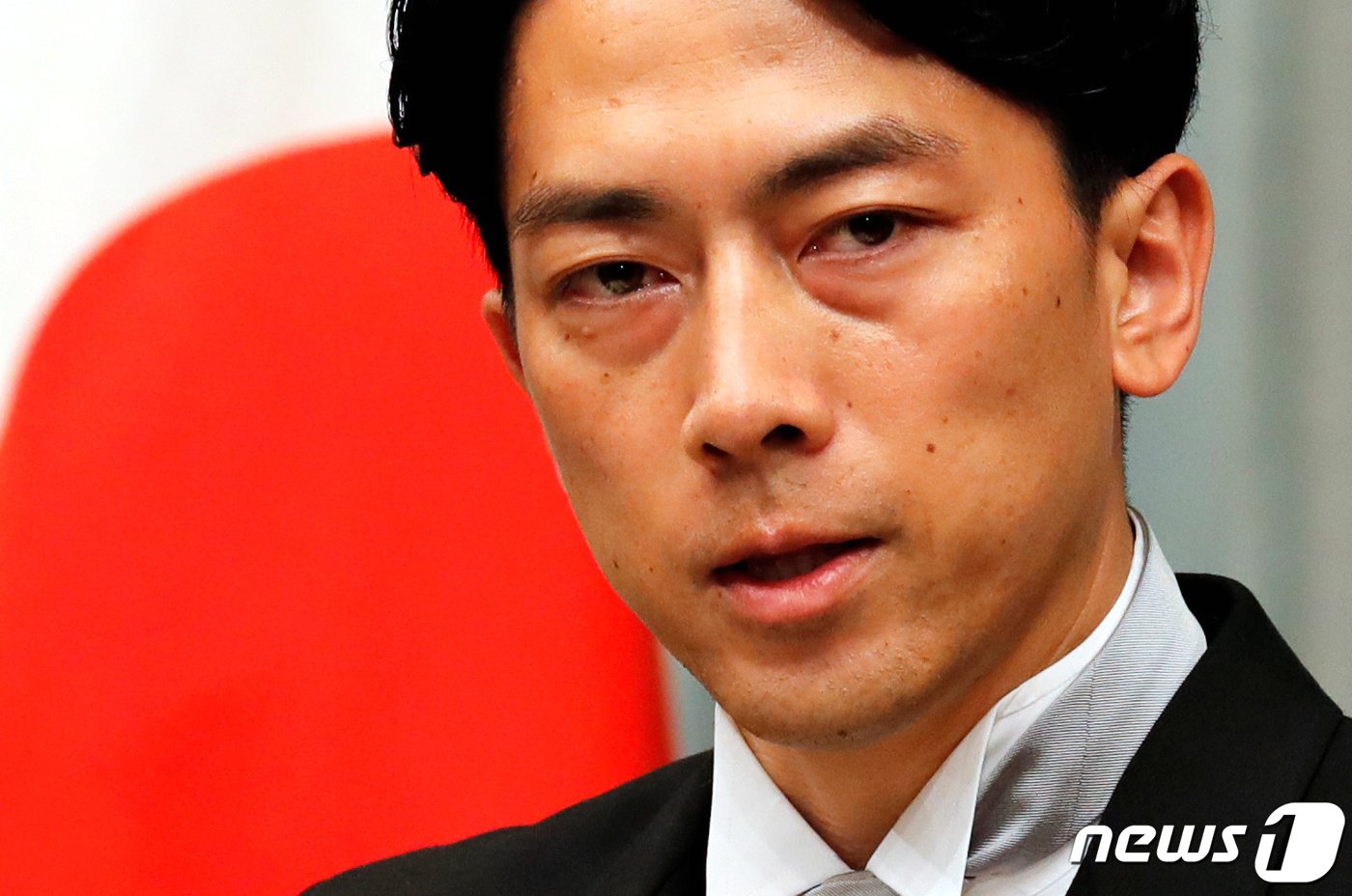 본문 이미지 - 고이즈미 신지로 일본 전 환경상. 2020.09.16 ⓒ 로이터=뉴스1 ⓒ News1 정지윤 기자