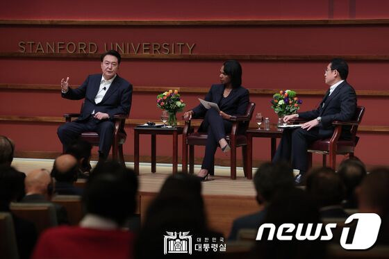 한일 정상 좌담회