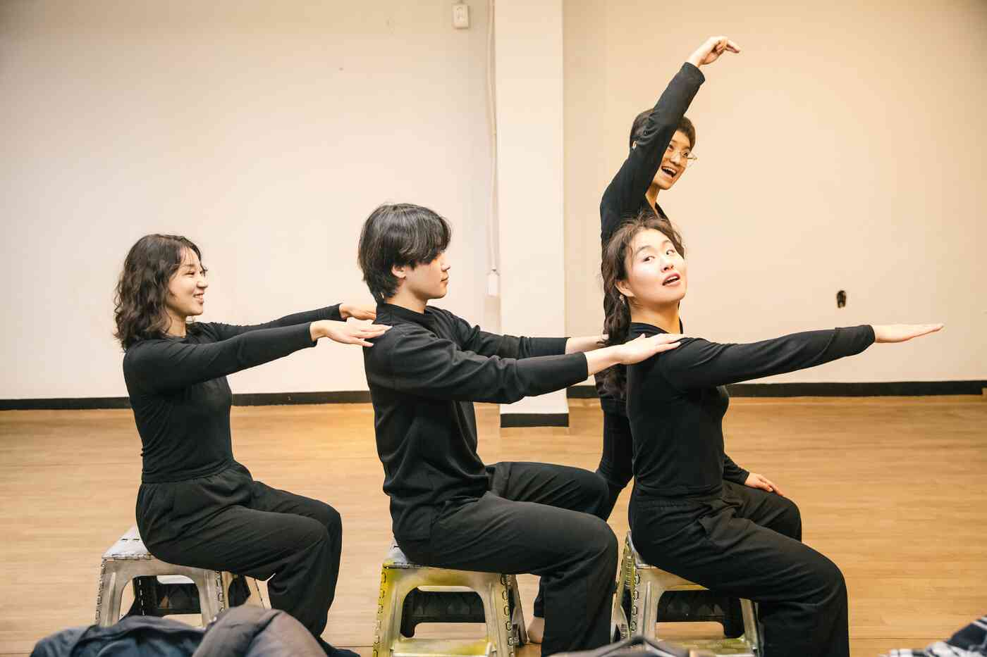 연극 '하늘 땅 바다 그리고 별'