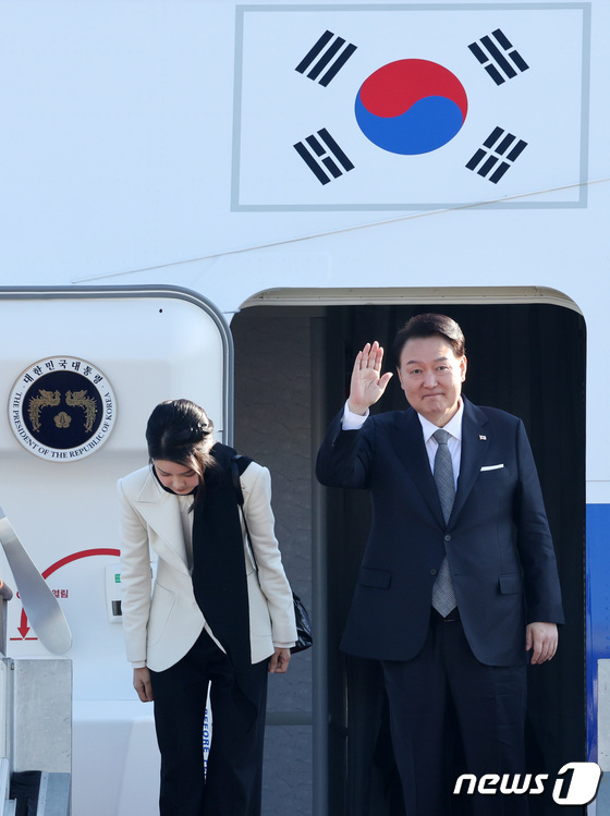 윤석열 대통령, 영국 국빈 방문 차 출국