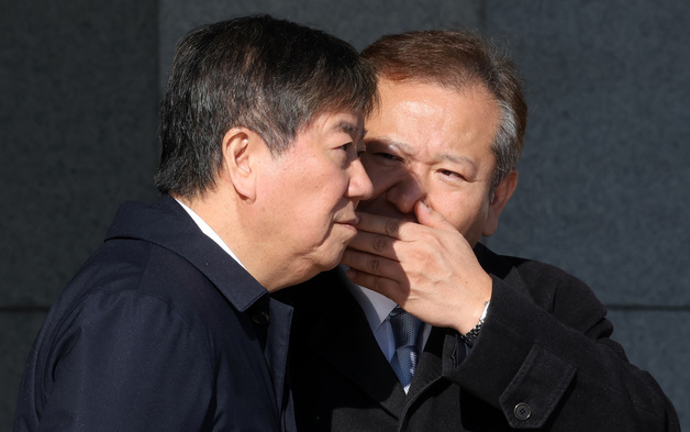 '尹 관저이전' 김대기, 첫 재판서 혐의 부인…종합특검 1호 기소
