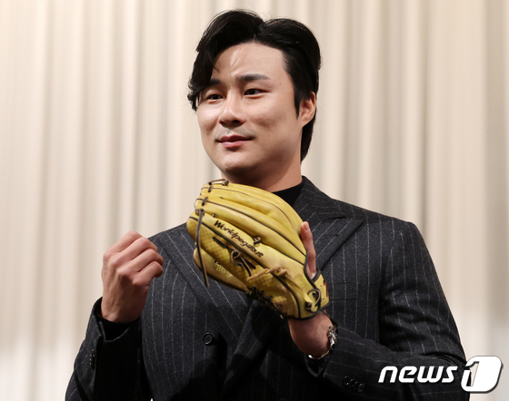 '허슬플레이의 상징' 유틸리티 부문 GG 수상한 김하성