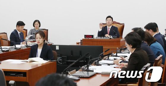 국회 첨단전략산업특별위원회 전체회의