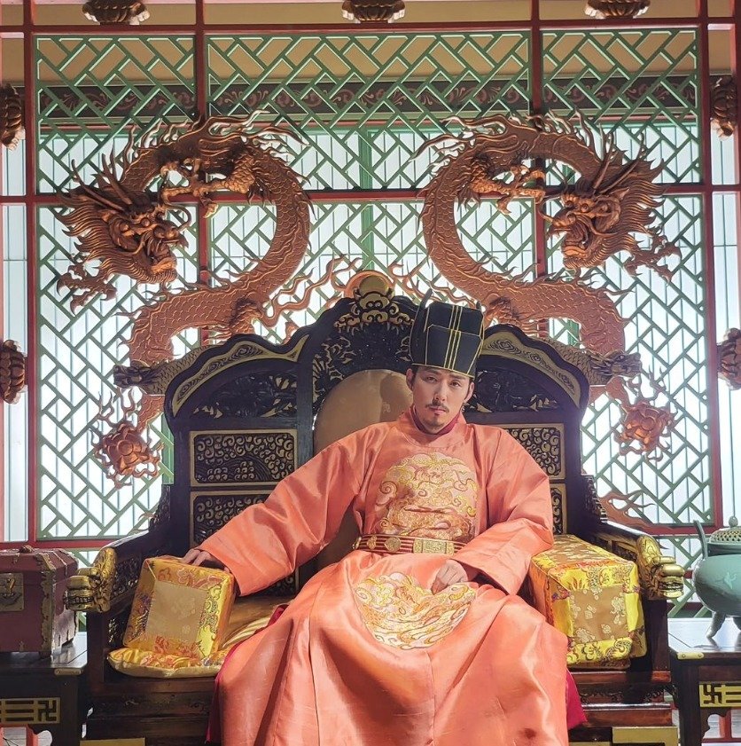 본문 이미지 - 배우 백성현 인스타그램