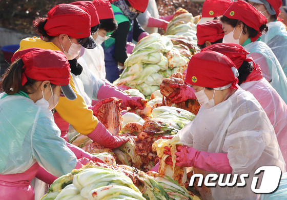 대구 달서구새마을회 '2023년 사랑의 김장 나누기'