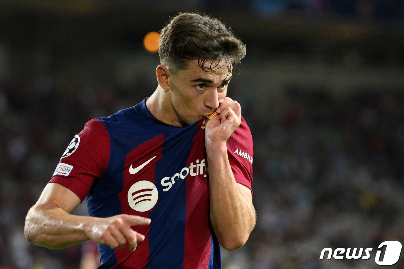 본문 이미지 - 바르셀로나 미드필더 가비. ⓒ AFP=뉴스1