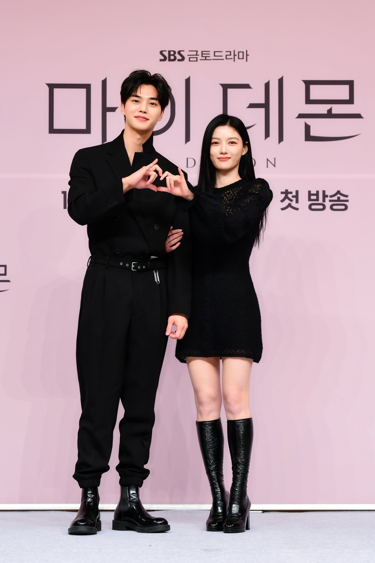 본문 이미지 - 배우 김유정 송강 / SBS 제공