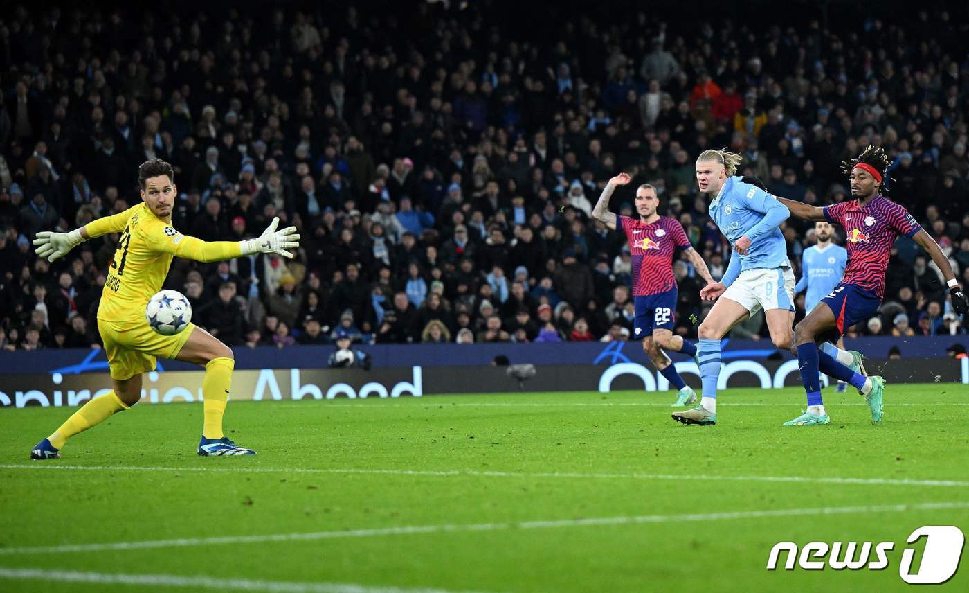 엘링 홀란드는 이번 시즌 UCL 5골로 득점 부문 공동 선두가 됐다. ⓒ AFP=뉴스1