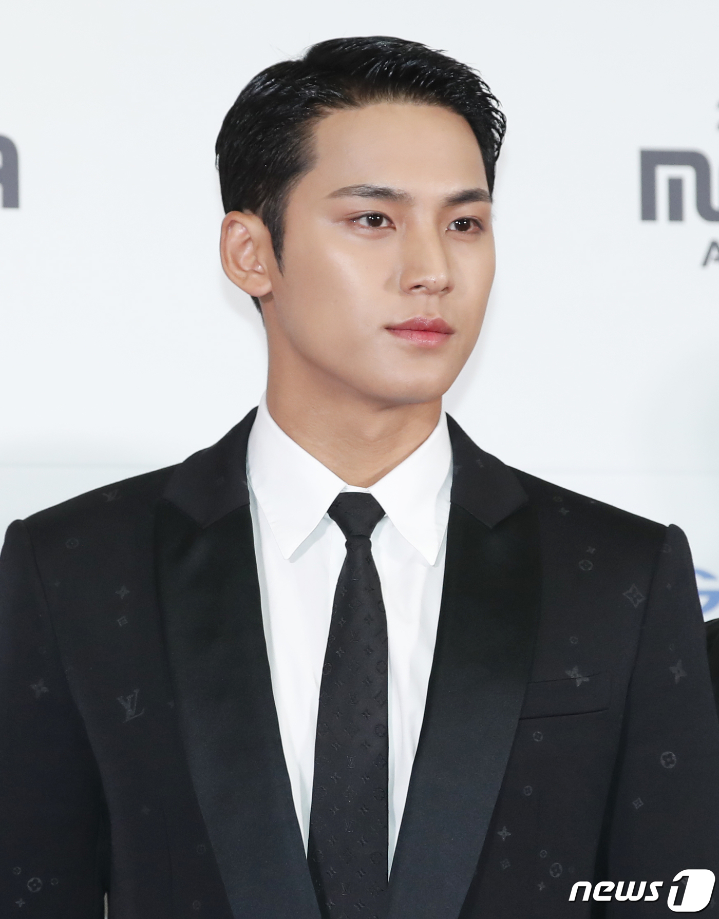 (도쿄(일본)=뉴스1) 권현진 기자 = 세븐틴 민규가 29일 일본 도쿄돔에서 열린 ‘2023 마마 어워즈(2023 MAMA AWARDS)’에서 포즈를 취하고 있다. 2023.11. …