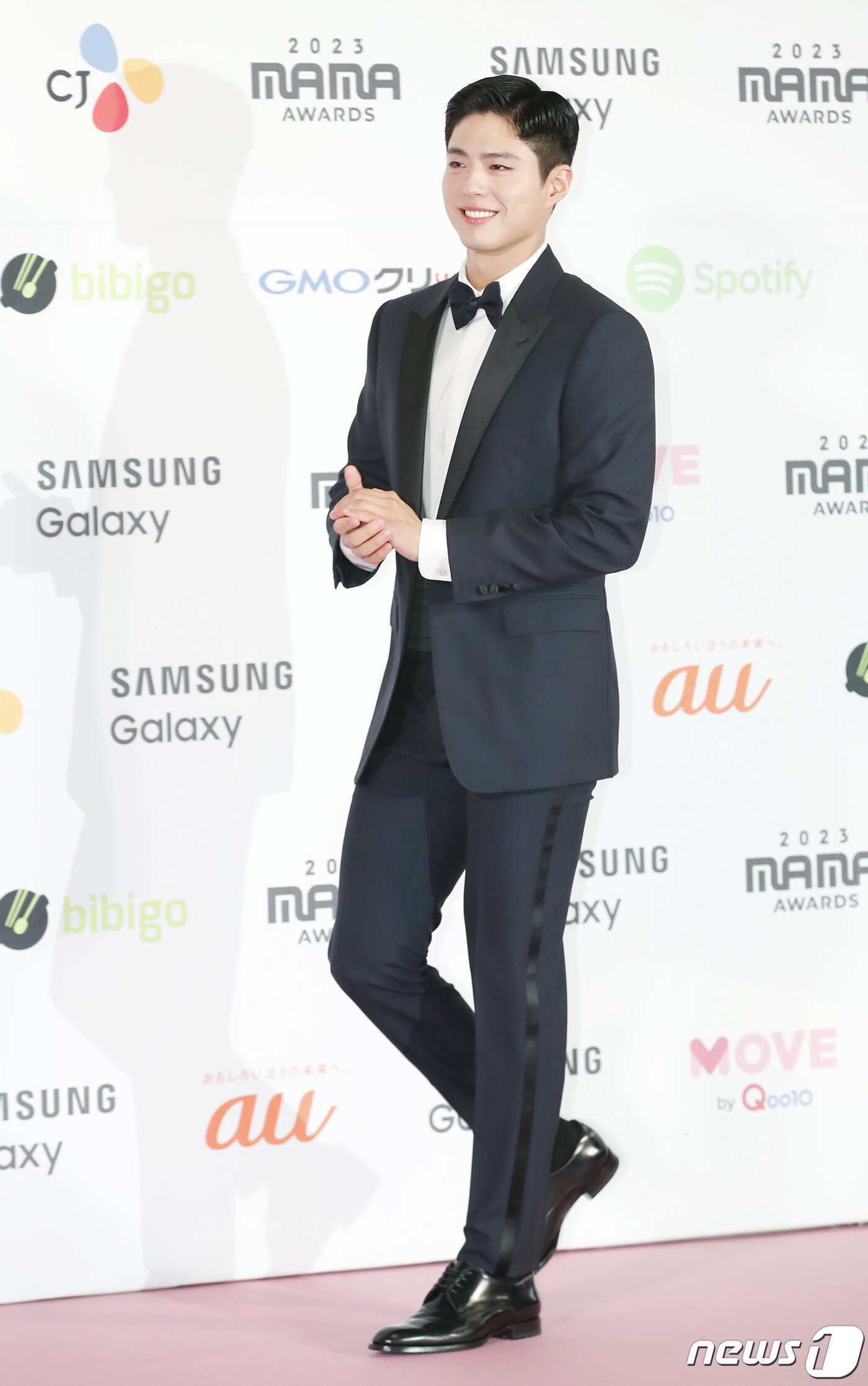 본문 이미지 - 배우 박보검이 29일 일본 도쿄돔에서 열린 ‘2023 마마 어워즈(2023 MAMA AWARDS)’에서 시상자로 참석하고 있다. ⓒ News1 권현진 기자