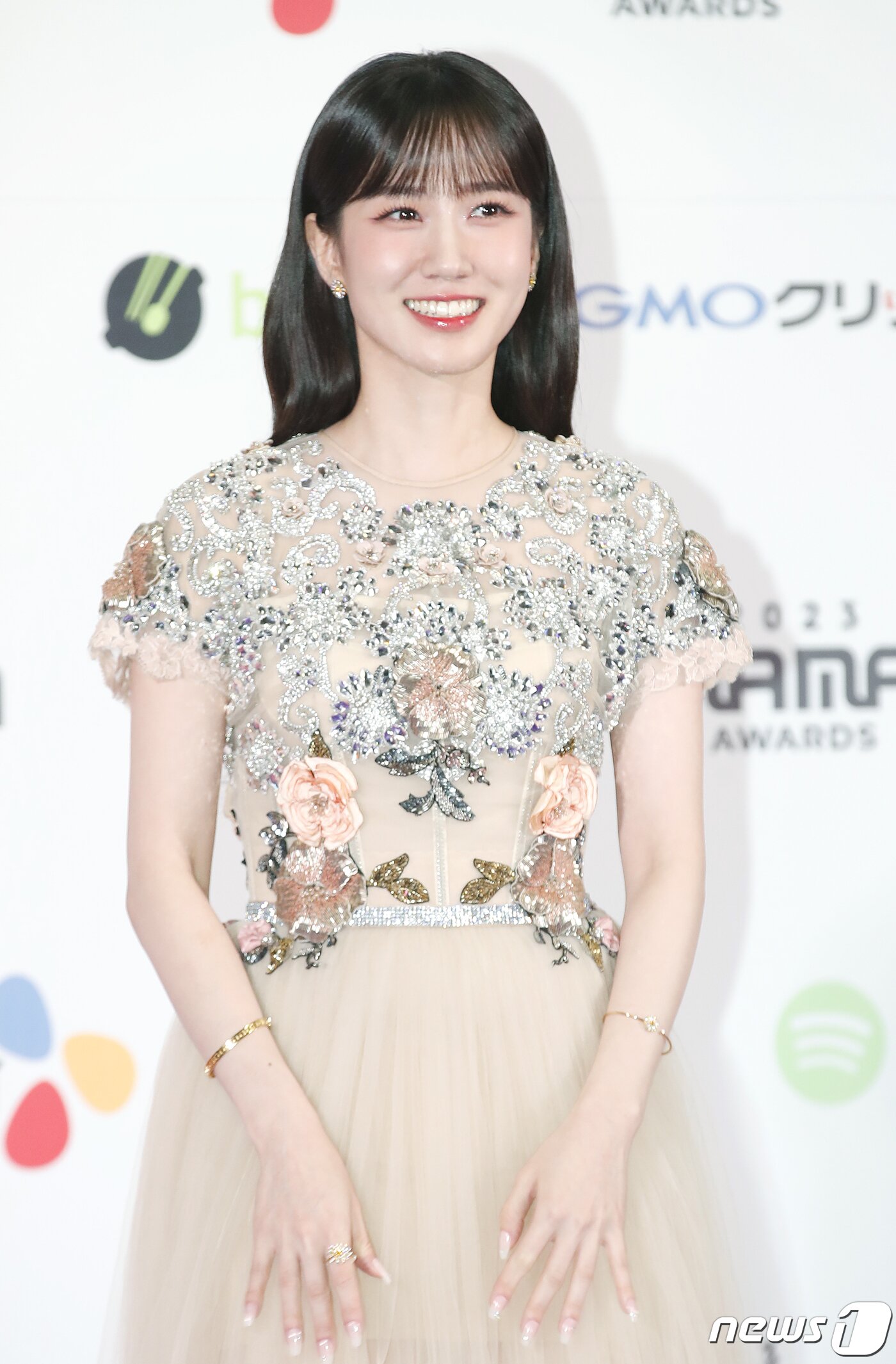 본문 이미지 - 배우 박은빈이 29일 일본 도쿄돔에서 열린 ‘2023 마마 어워즈(2023 MAMA AWARDS)’에서 포즈를 취하고 있다. ⓒ News1 권현진 기자