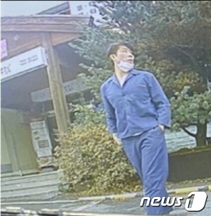 본문 이미지 - 금일 도주한 서울구치소 수용자(특수강도 피의자) 사진. 법무부 제공./