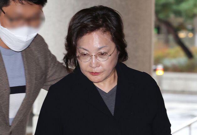 '이태원 참사' 박희영 구청장 2심…"해산 권한 없어" vs "책임 물어야"