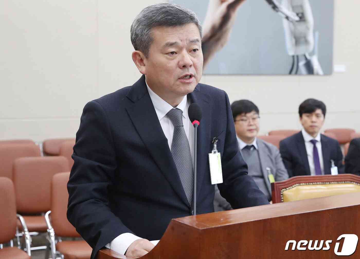 박민 한국방송공사(KBS) 사장 후보자가 7일 오전 서울 여의도 국회 과학기술정보방송통신위원회에서 열린 인사청문회에서 발언하고 있다. 2023.11.7/뉴스1 © News1 임세영 기자