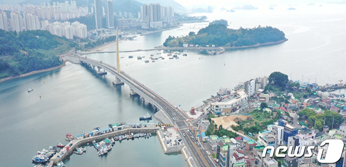 본문 이미지 - 전남 여수 선소대교 전경. 뉴스1 DB