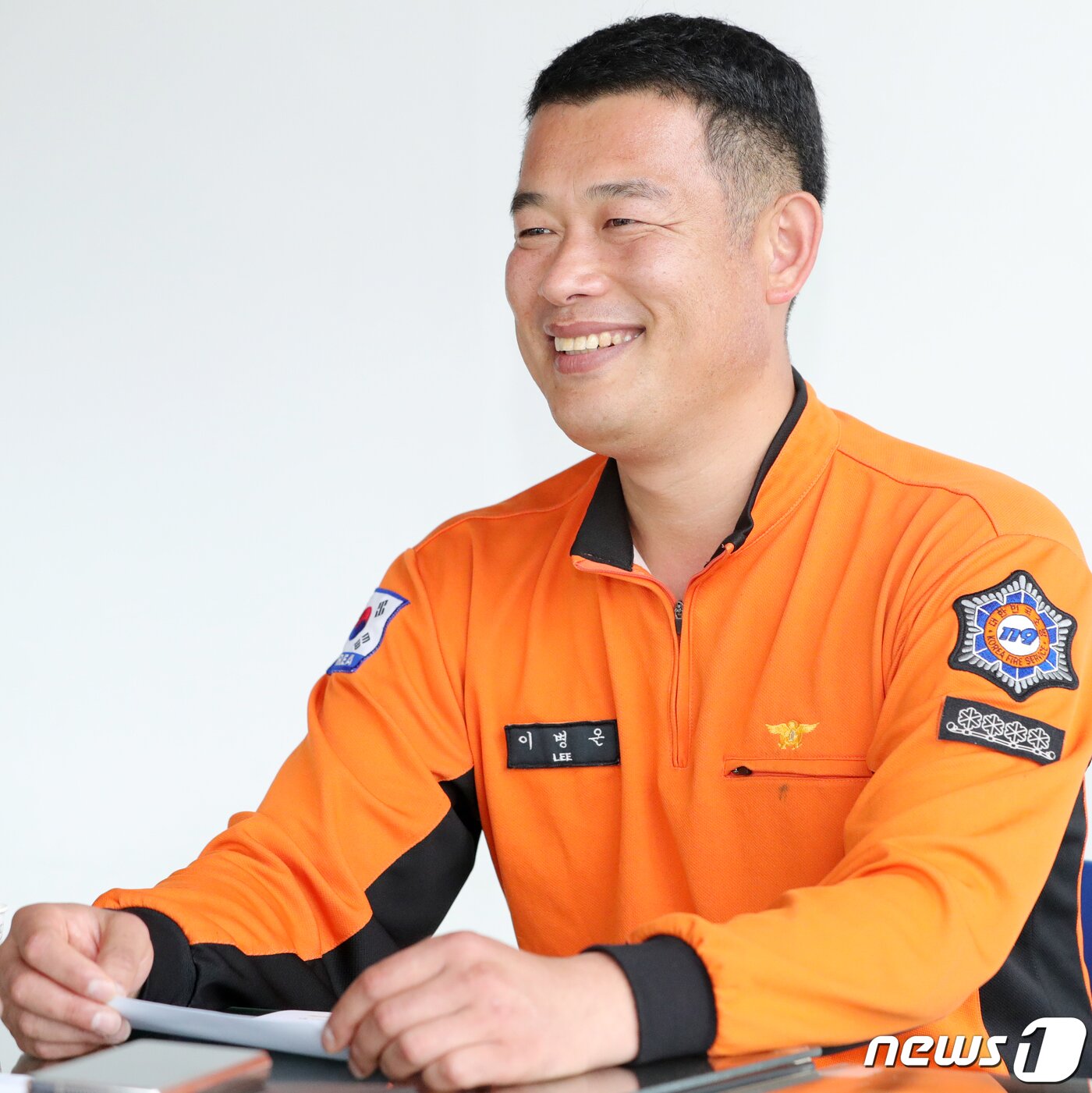 본문 이미지 - 이병은 소방장이 전북 군산시 군산소방서에서 뉴스1 전북취재본부와 인터뷰를 하고 있다. /뉴스1 ⓒ News1 유경석 기자