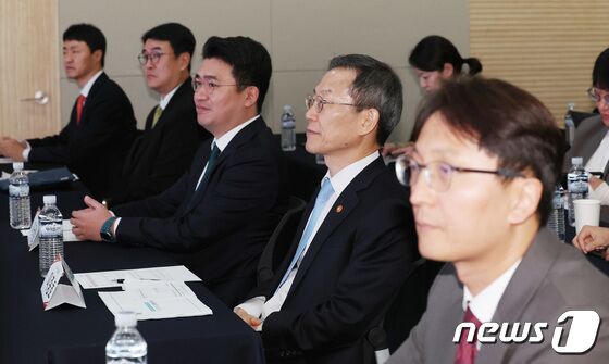 플랫폼 업계 만난 이종호 과기부 장관