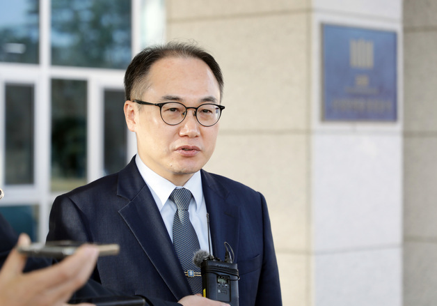특검, '檢 부실 수사 의혹' 관련 이원석 전 검찰총장 오늘 소환