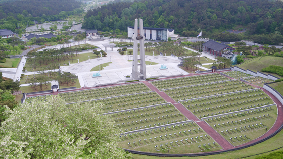 국가폭력 가담자 198건 서훈 취소…5·18단체 "이제 국립묘지 차례"