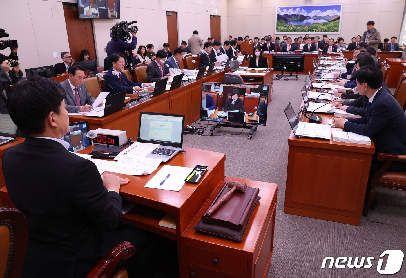 본문 이미지 - 국회 외교통일위원회 전체회의 모습. 2023.11.9/뉴스1 ⓒ News1 송원영 기자