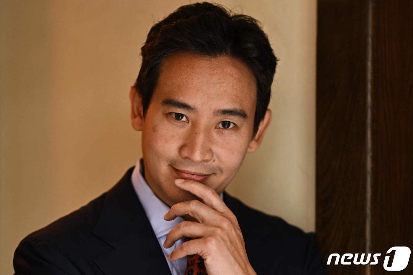 본문 이미지 - 피타 림짜른랏 전진당(MFP) 대표의 모습. 2023.11.09 ⓒ AFP=뉴스1 ⓒ News1 정지윤 기자