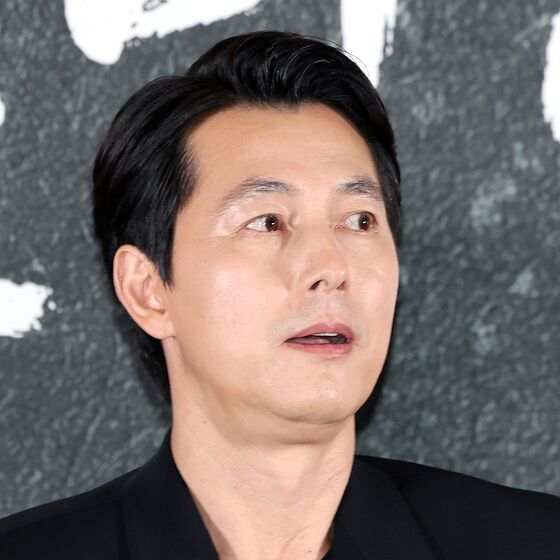 '문가비와 혼외자' 정우성, 연인과 혼인신고설…긍정도 부정도 없이 "사적 영역"