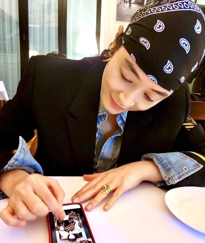 본문 이미지 - 김혜수 인스타그램