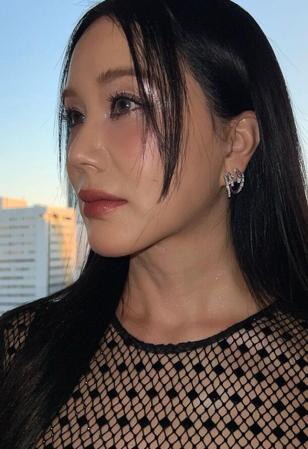 본문 이미지 - 엄정화 SNS 캡처