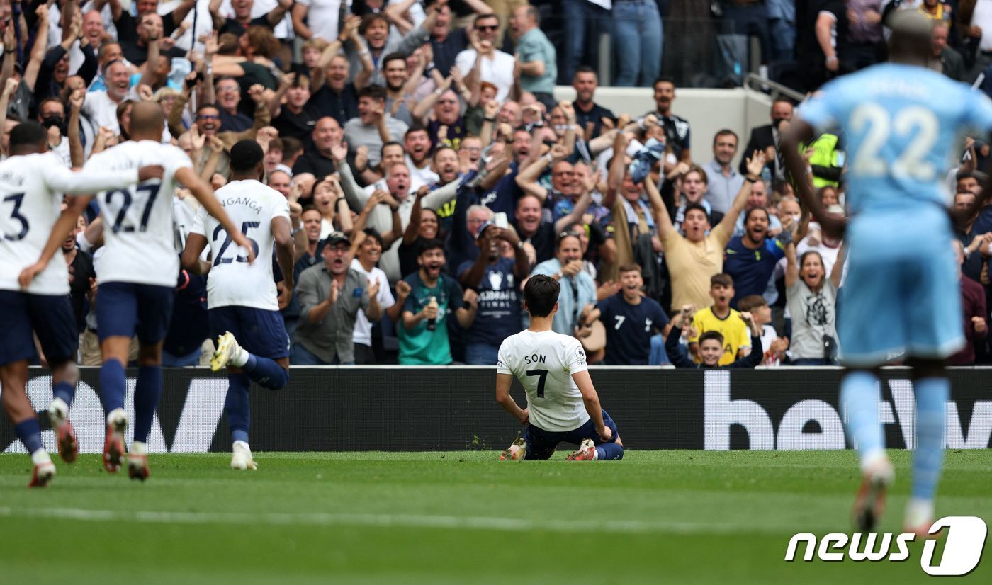 본문 이미지 - 맨시티를 상대로 강한 모습을 보여준 손흥민. ⓒ AFP=뉴스1