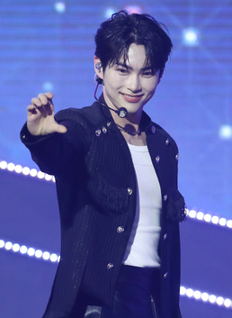성한빈, 나머지 반쪽은 제로즈거야