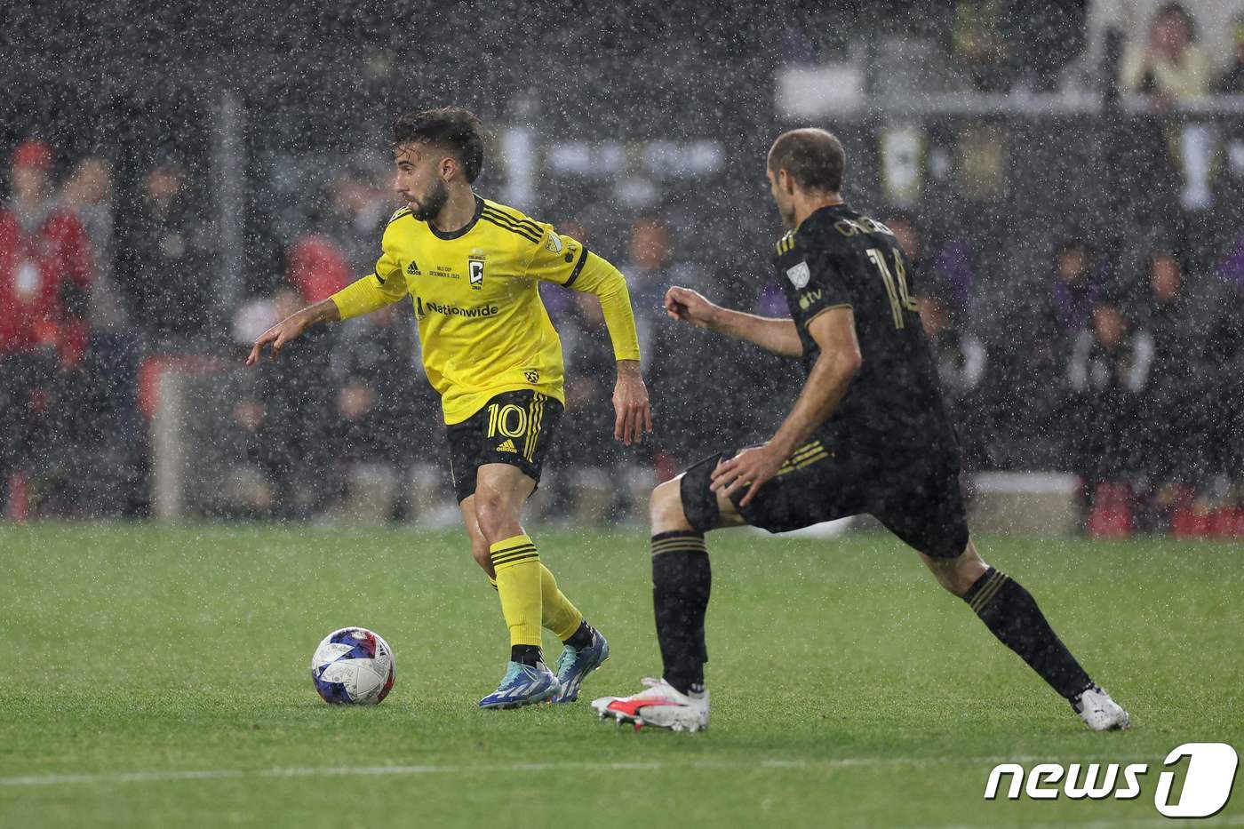 LA FC서 현역 생활을 마친 키엘리니&#40;오른쪽&#41;. ⓒ AFP=뉴스1