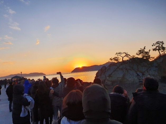 [무안 제주항공 참사] '애도 분위기' 신년 해맞이 취소 이어져