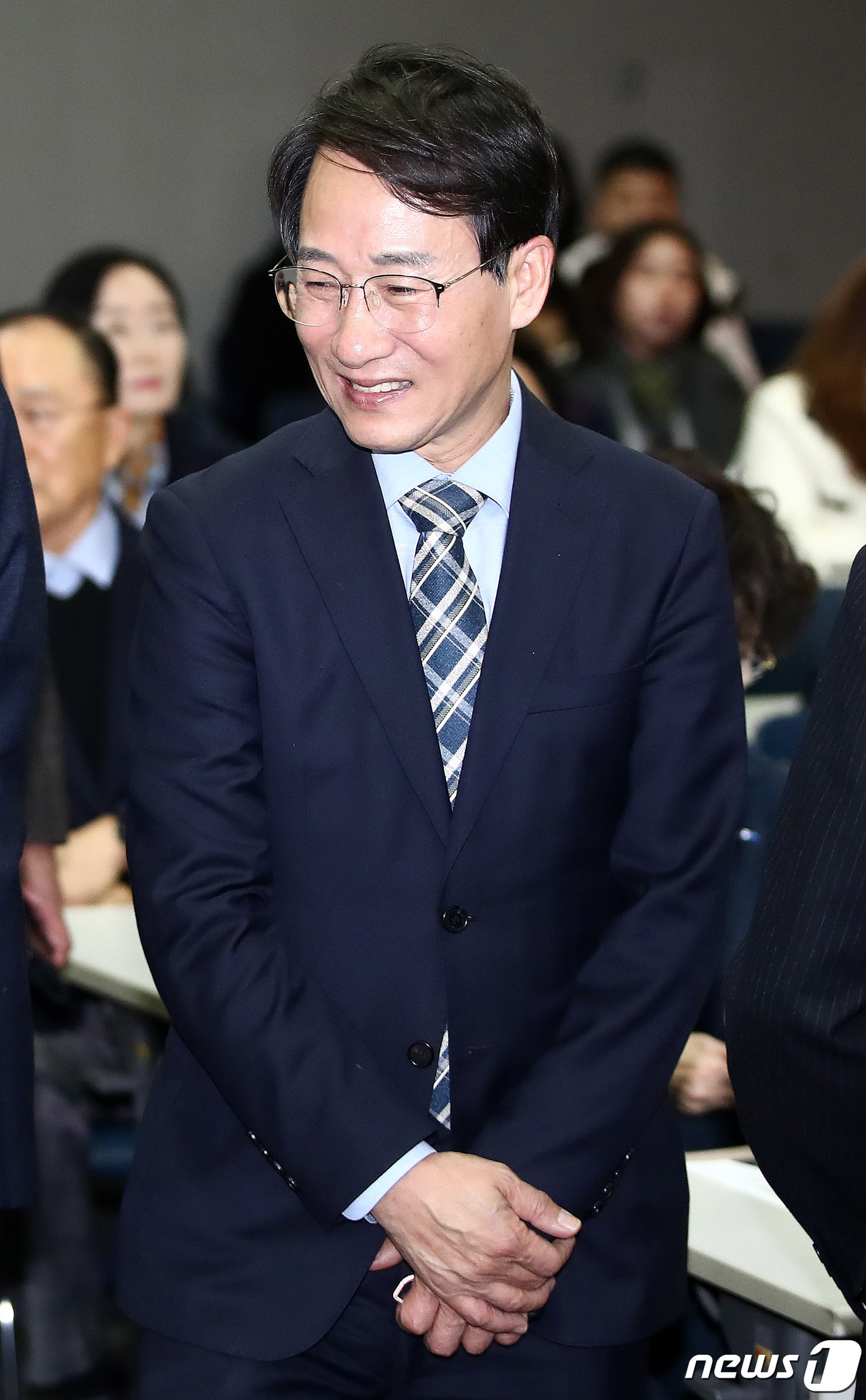 (서울=뉴스1) 박세연 기자 = 이원욱 더불어민주당 의원이 14일 오전 서울 마포구 연세대학교김대중도서관에서 열린 김대중 대통령 탄생 100주년 노벨평화상 수상 23주년 기념식 및 …