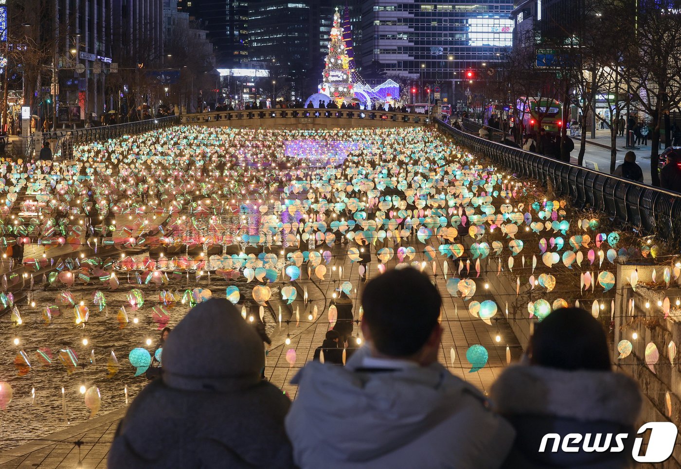 서울 청계천 일대에서 열린 빛초롱 축제ⓒ News1 DB