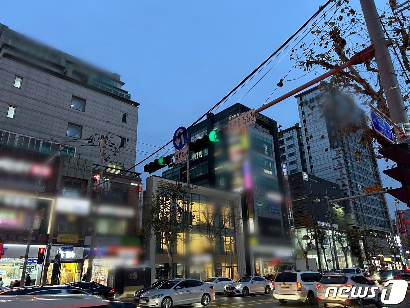 본문 이미지 - 서울 강남구 대치동 한티역사거리 인근. 학원가 뒷골목엔 재수생이 거주하는 오피스텔, 다세대주택, 학사 등이 있다.ⓒ 뉴스1 남해인 기자