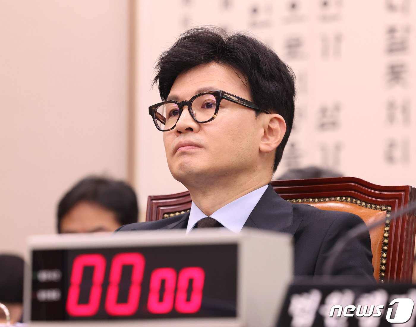 본문 이미지 - 한동훈 법무부장관이 19일 서울 여의도 국회에서 열린 법제사법위원회 전체회의에 참석하고 있다. 2023.12.19/뉴스1 ⓒ News1 송원영 기자