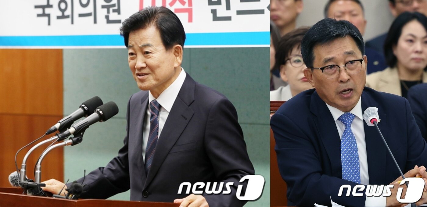 본문 이미지 - 내년 총선 출마를 고민하고 있는 정동영, 김춘진 전 의원.(사진 왼쪽부터)2023.12.20/뉴스1