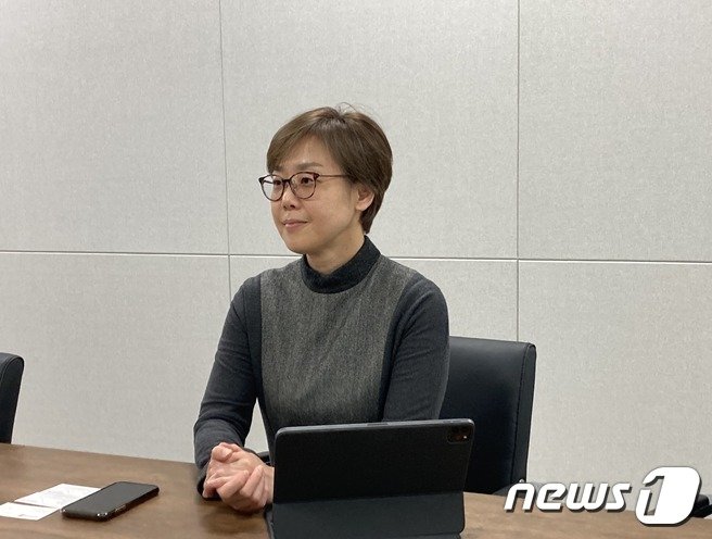 본문 이미지 - 박선주 CSL시퀴러스코리아 의학부 전무가 공공보건에 기여할 수 있는 인플루엔자 백신의 역할에 대해 설명하고 있다/뉴스1 ⓒ News1 황진중 기자