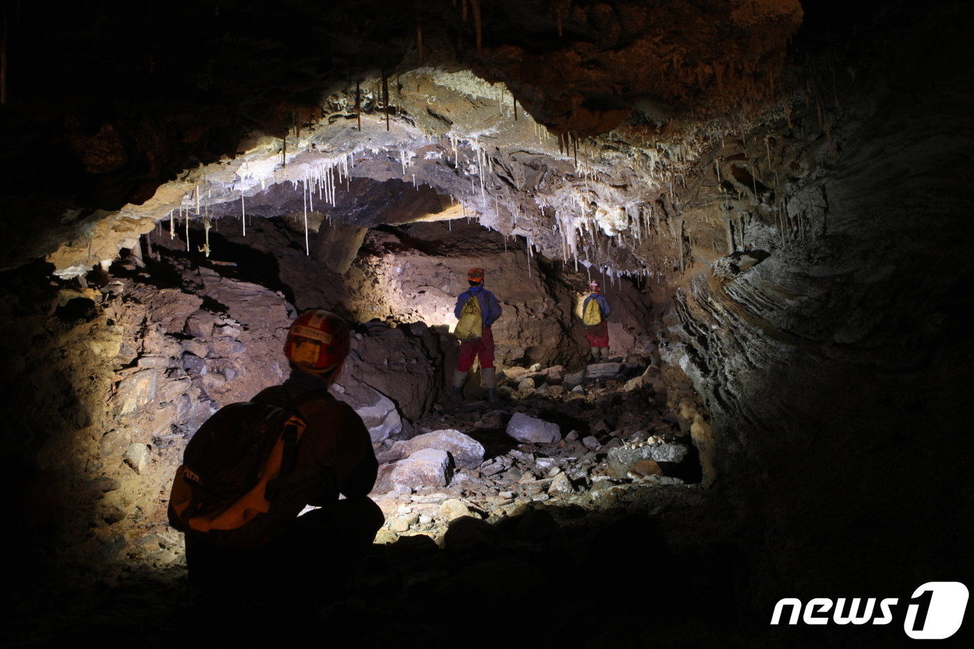 본문 이미지 - 영월 &#39;분덕재동굴&#39; 내부. 문화재청 제공. ⓒ News1 김일창 기자