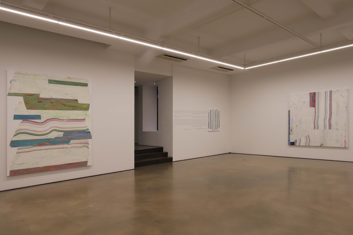 본문 이미지 - 김영헌 개인전 &#39;김영헌: 프리퀀시&#39; 전시 전경. 학고재 제공