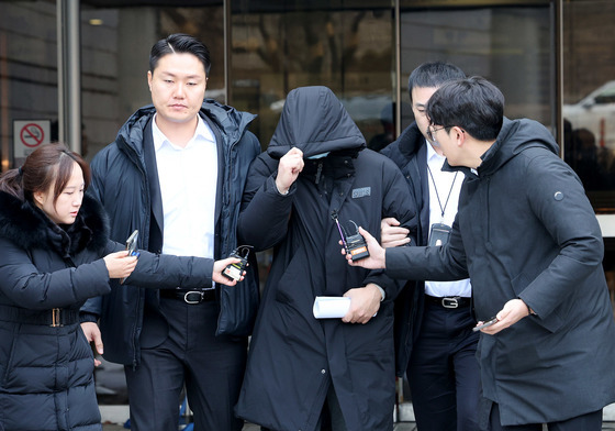 [단독] '롤스로이스男' 마약 처방 의사…추가 범행 징역 2년