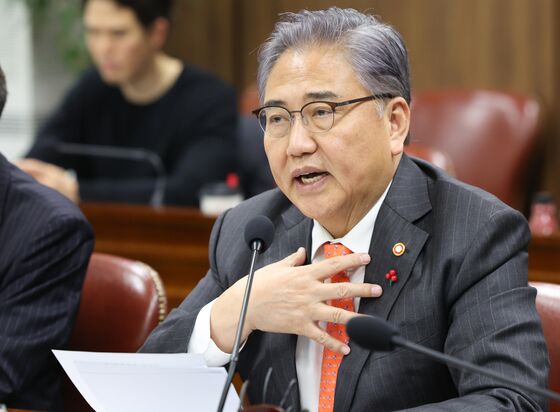 특검, 박진 전 외교부 장관 참고인 소환…尹 부부 우크라 순방 의혹