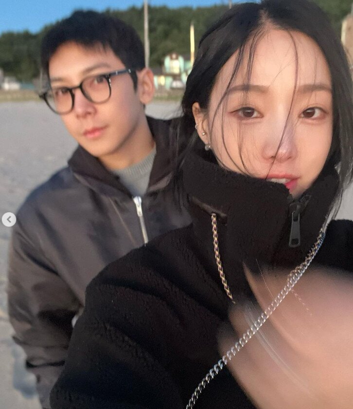 본문 이미지 - 새봄 인스타그램