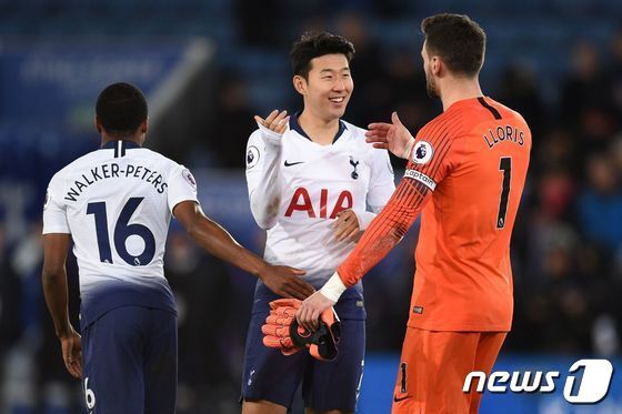 손흥 민 이적: 축구 스타의 미래, 전망은? 손흥 민 이적: 축구 스타의 미래, 전망은?